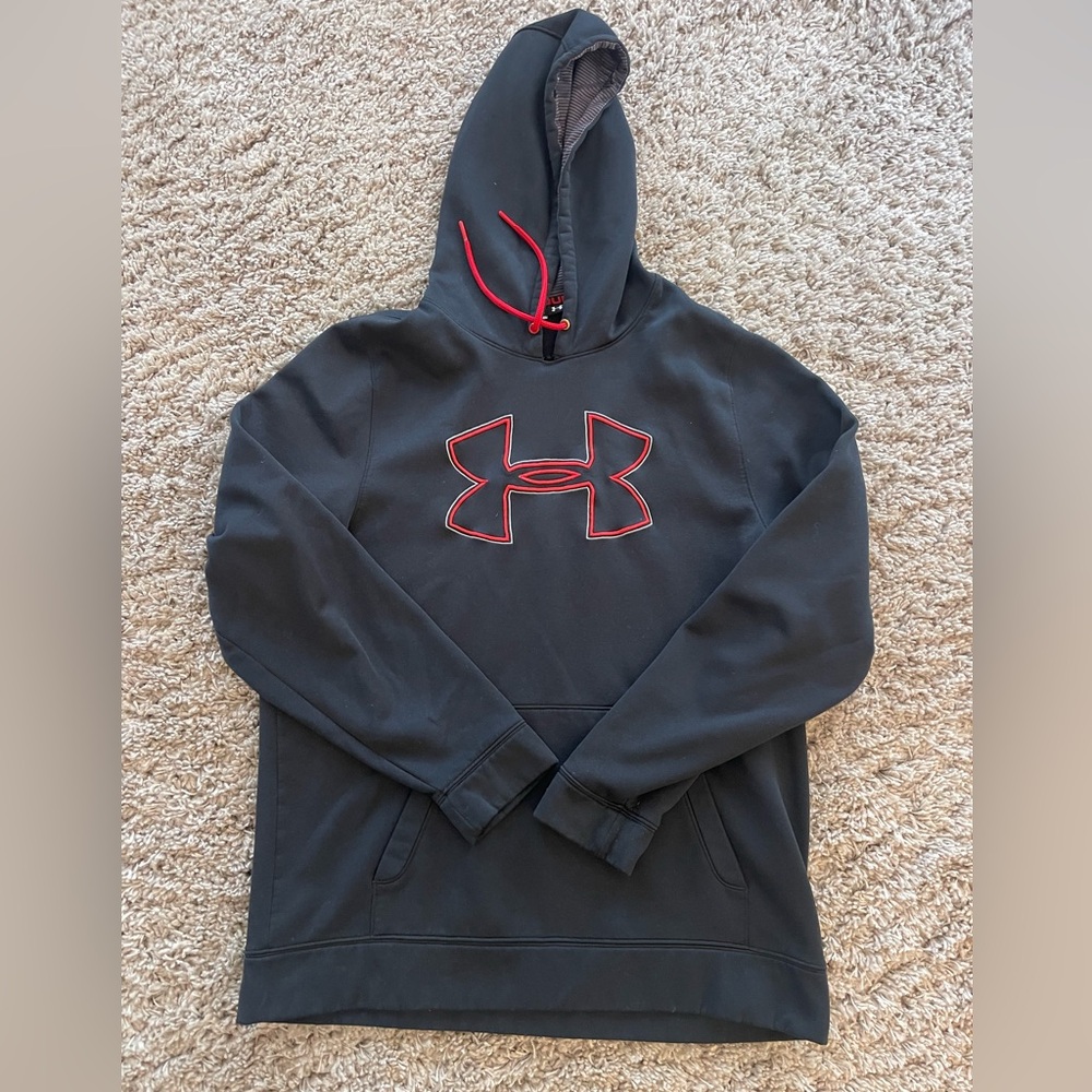 Men’s UnderArmour black with red hooded sweatshirt in size XL